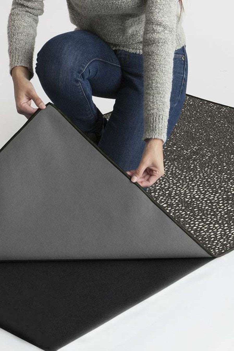 8 10 Black And White Rugs * | Discount Ruggable Shagreen Charcoal Rug