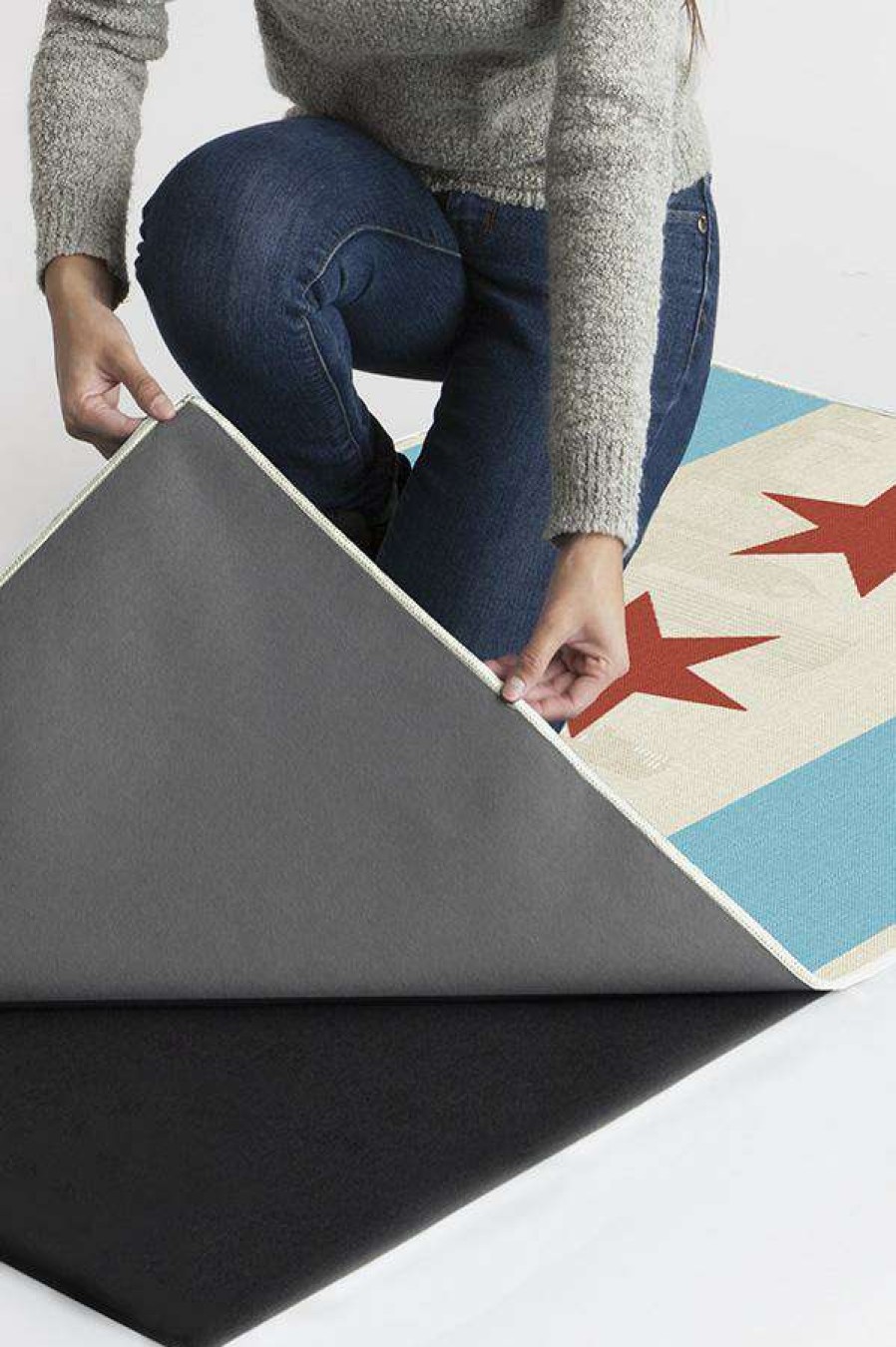 8 10 Red Area Rugs * | Best Deal Ruggable Chicago Flag Rug