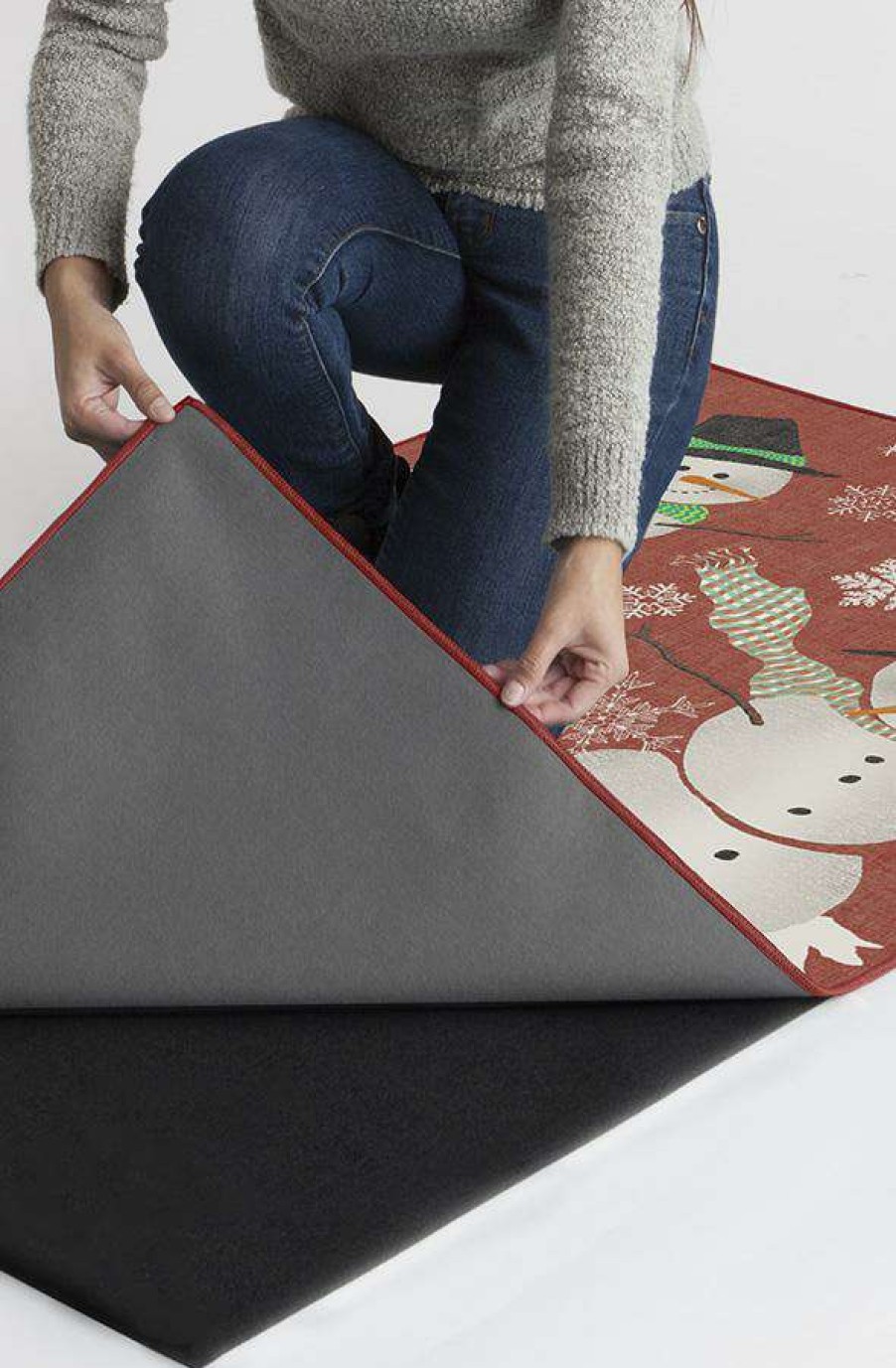 8 10 Red Area Rugs * | Discount Ruggable Snowman Rug