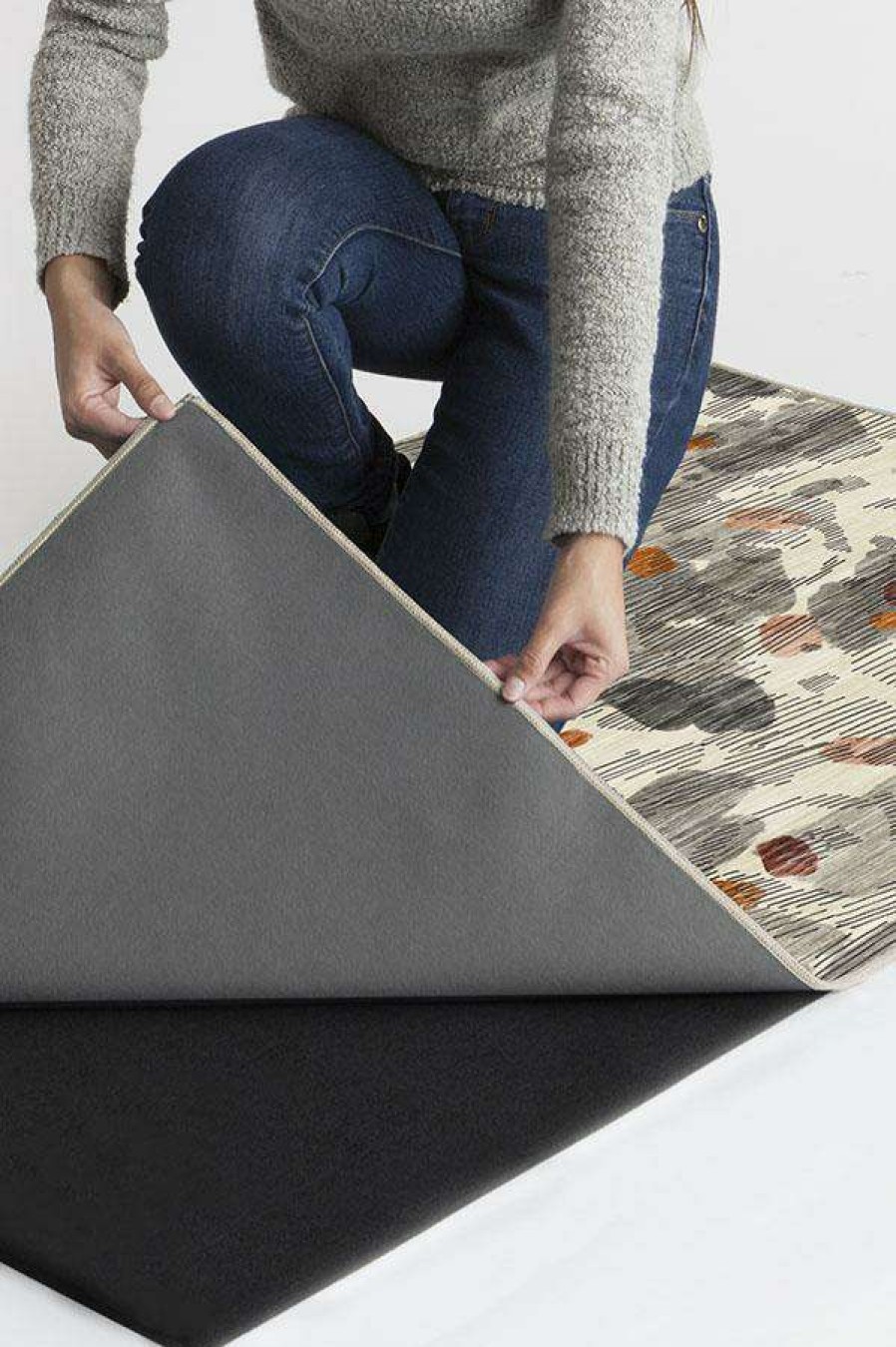 8 10 Red Area Rugs * | Budget Ruggable Leona Warm Grey Rug